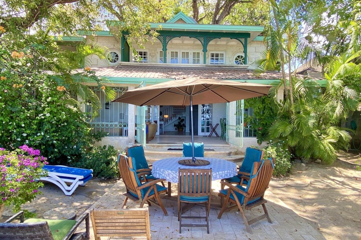 Villa Seascape  | Beach Front - Located in  Wonderful Gibbs Beach with Private Chef Services